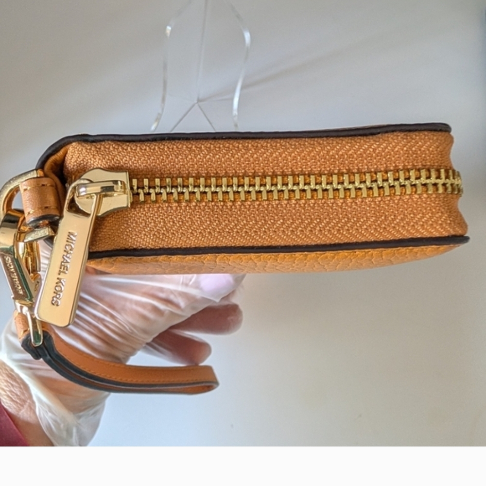 Michael Kors Sunflower Wristlet with Gold Hardware - Picture 6 of 9